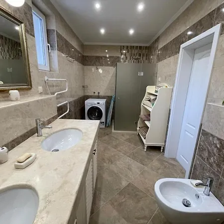 Olympia Villa Szozopol